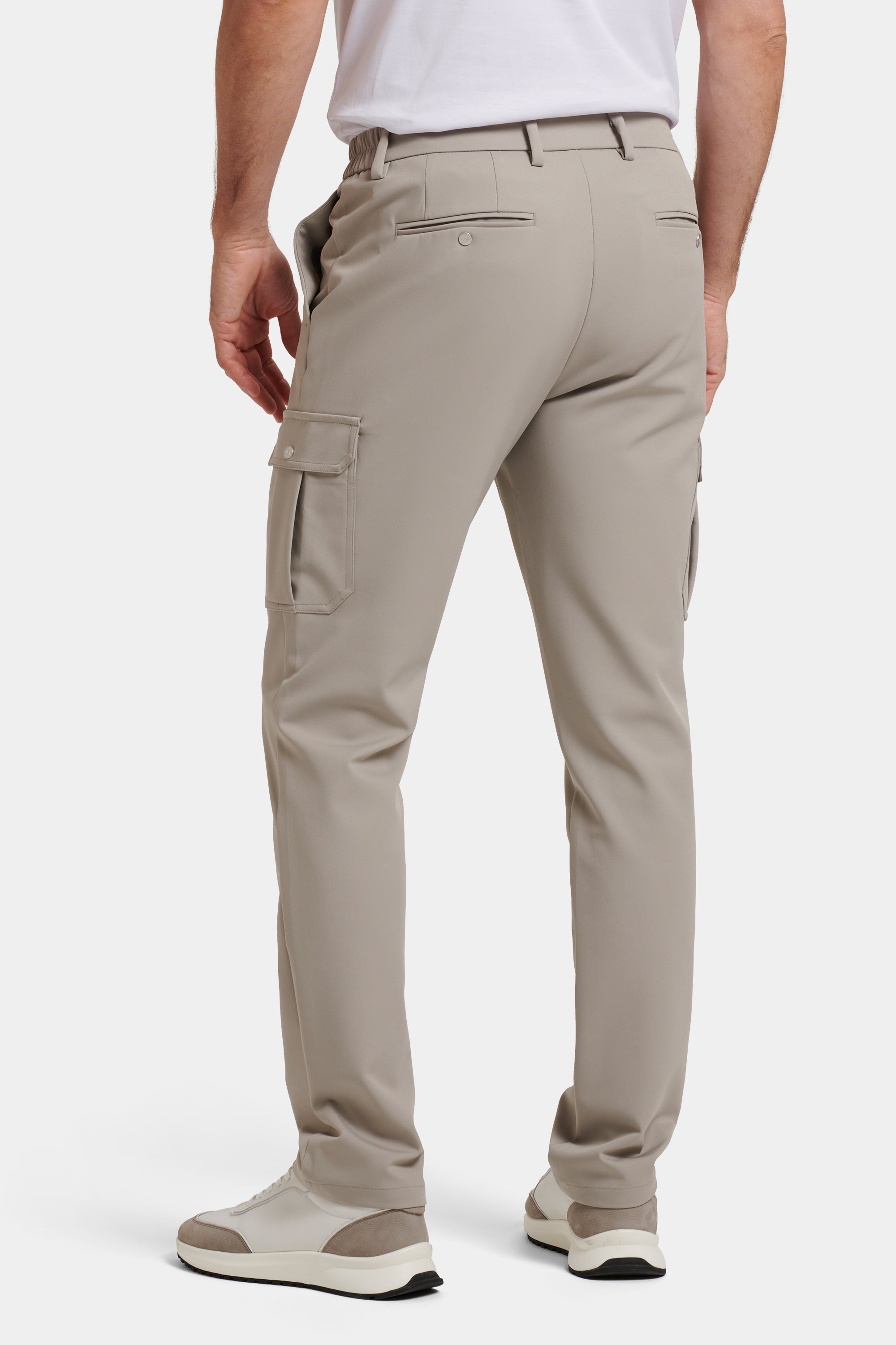 Tech Slim Cargo