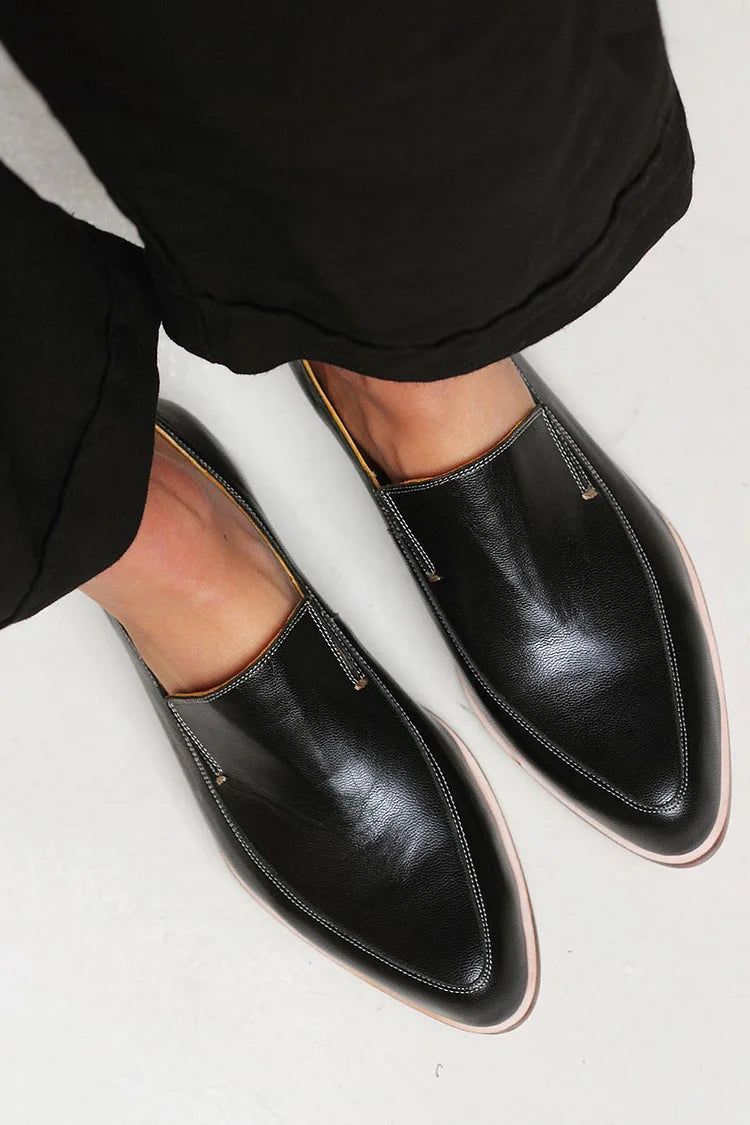 Thalia - Mocasines minimalistas con diseño escultórico