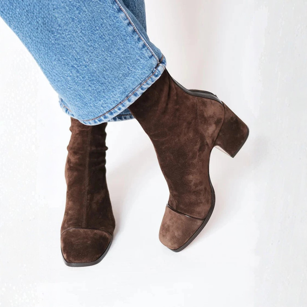 Isabella - Botines Ante Tacón Bajo