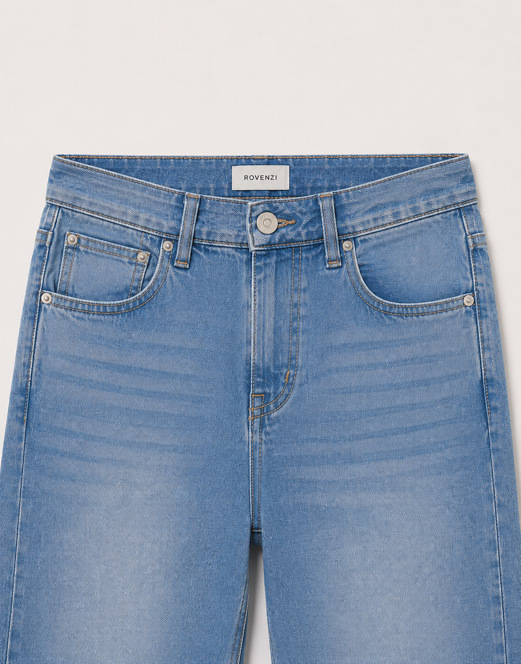 Straight Jeans