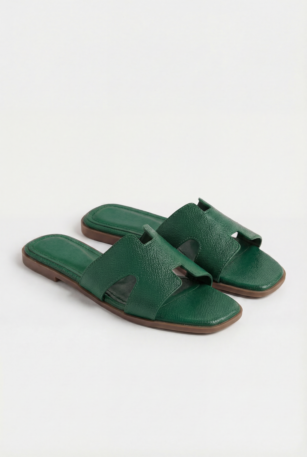 Sandalias planas de ecopiel